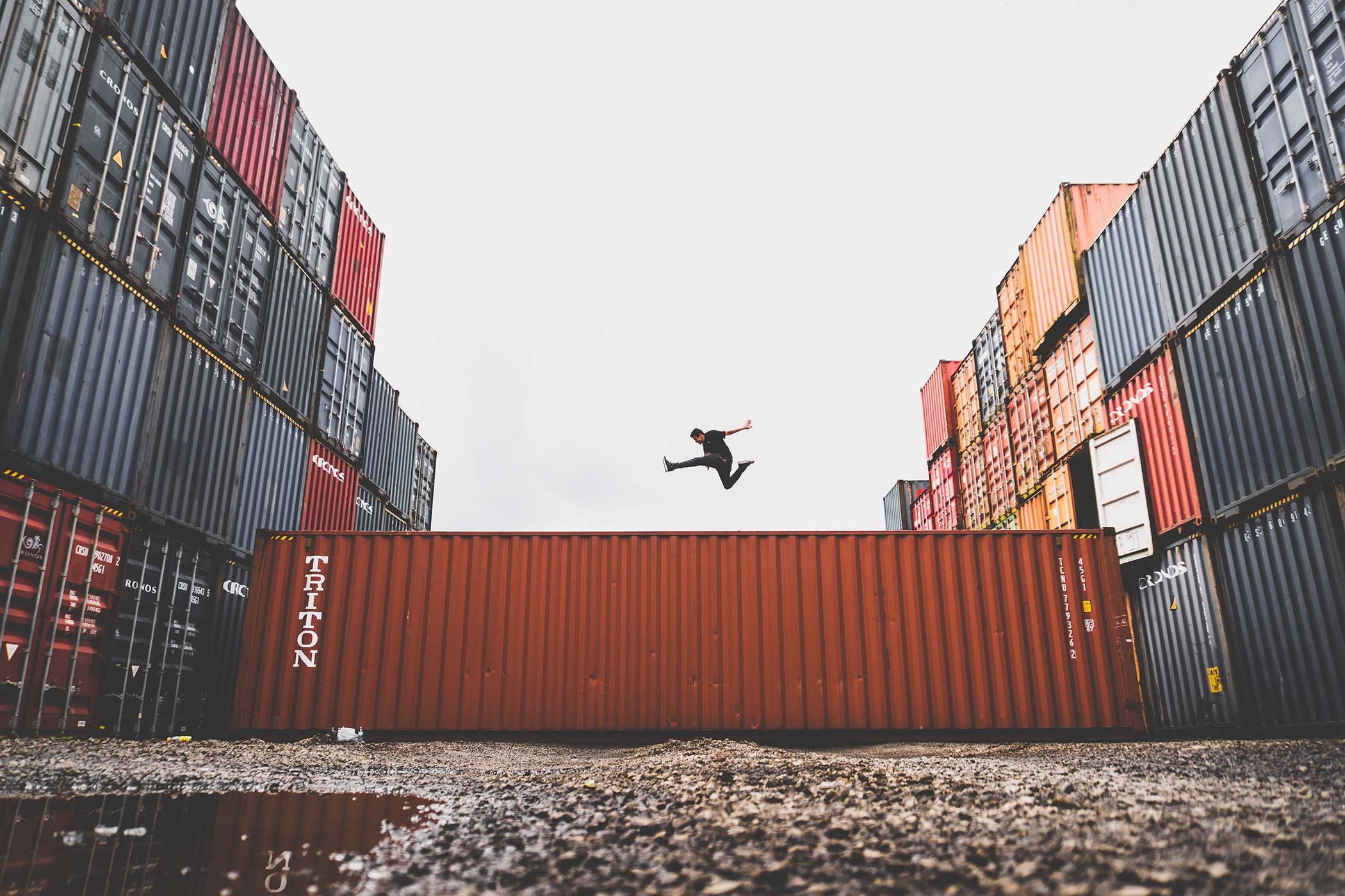 global-shipping-and-logistics-careers