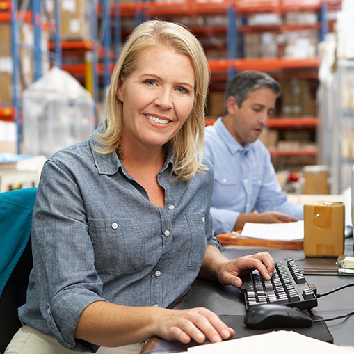 Warehouse office work - service logistsics solutions