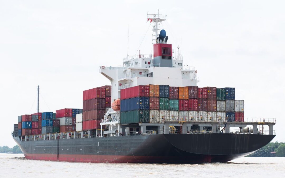 Ocean Freight Forwarder vs. Carrier: Which Is Better for Your Supply Chain?